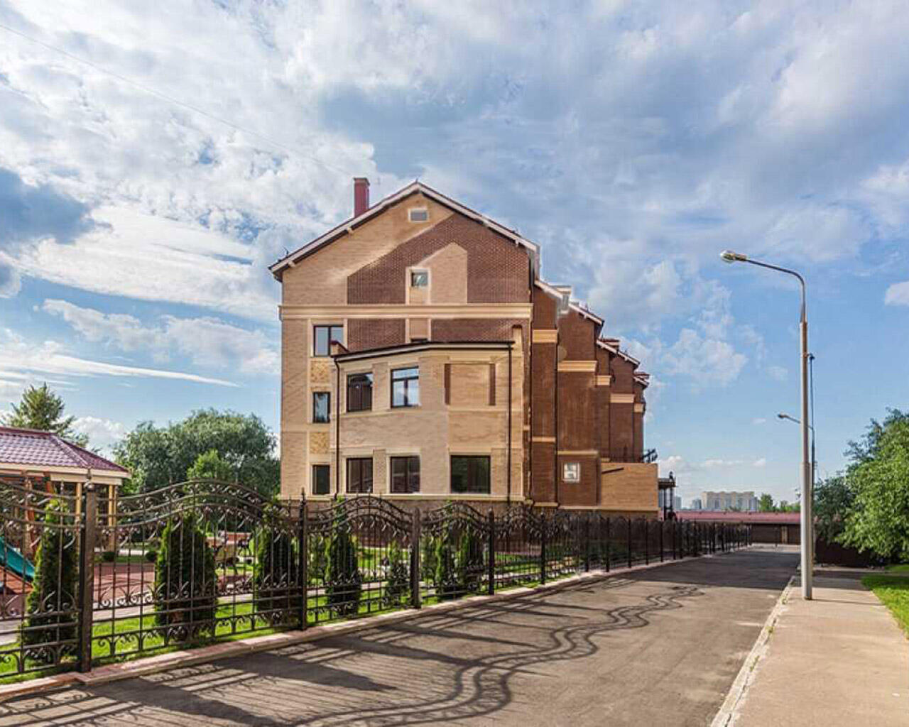 ЖК «Capital House» Москва г, ЗАО, Очаково-Матвеевское, Нежинская ул, 8к7.  Отзывы, цены, застройщик, фото, официальный сайт.